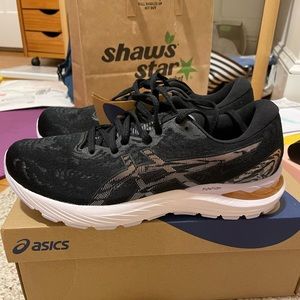 COPY - ASICS running sneakers
